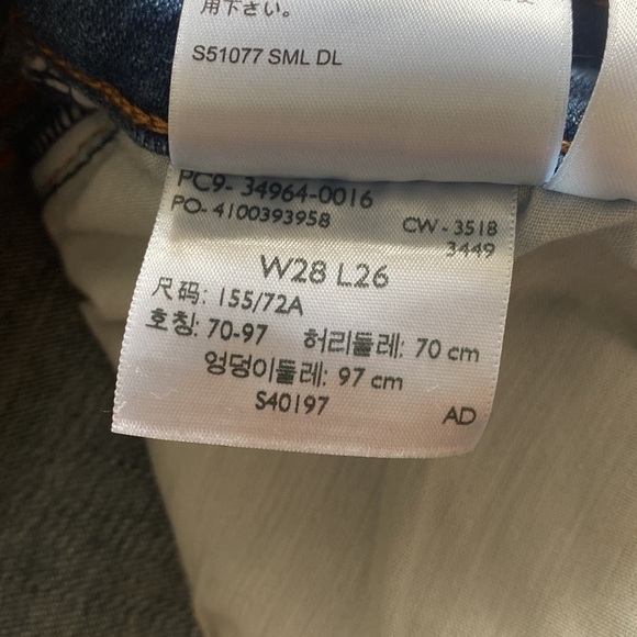 Levi’s Wedgie High Rise Straight Leg Button Fly Jeans - Picture 6 of 7